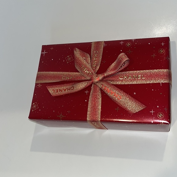 NEW CHANEL Holiday 2022 Gift Set Go to Extremes Mascara Set & Bag SOLD OUT! - Picture 7 of 9